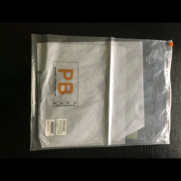 Off White x Public Enemy Bart Simpson - Picture 5 of 8